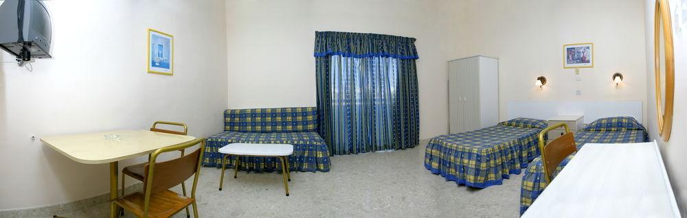 Mavina Hotel & Apartments Buġibba Kültér fotó